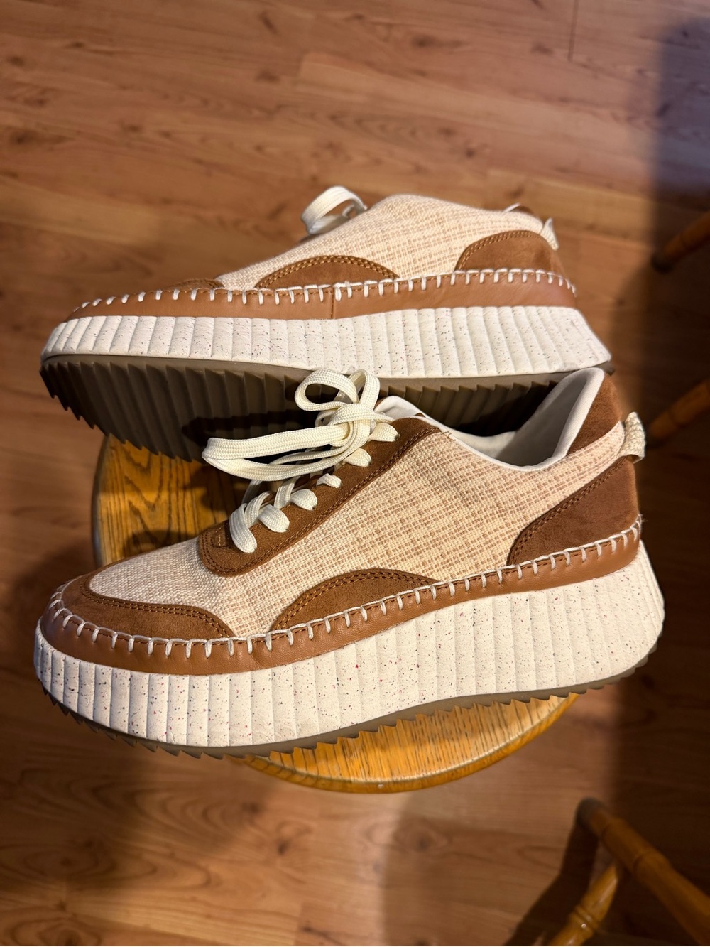 Universal Thread Platform Casual Sneakers